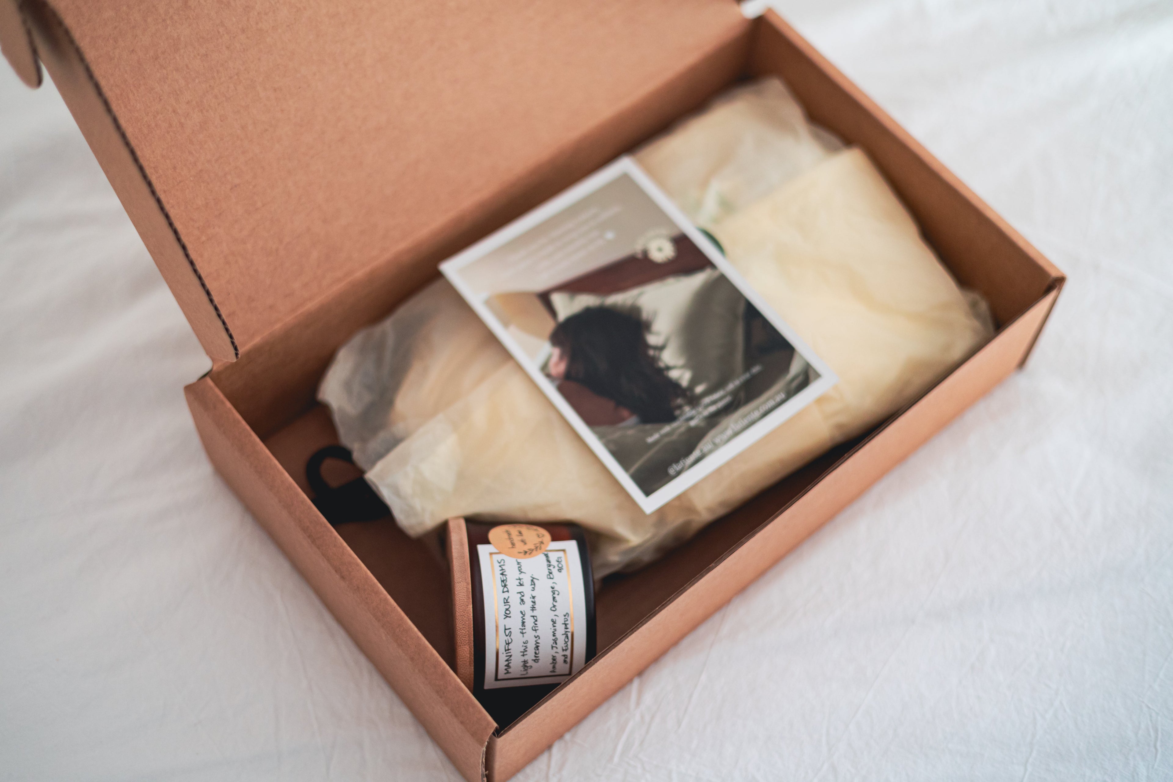 THE LIMITED EDITION GIFT SET